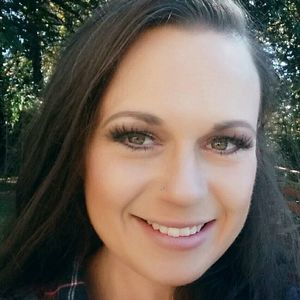 Meet your Posher, Suzanne